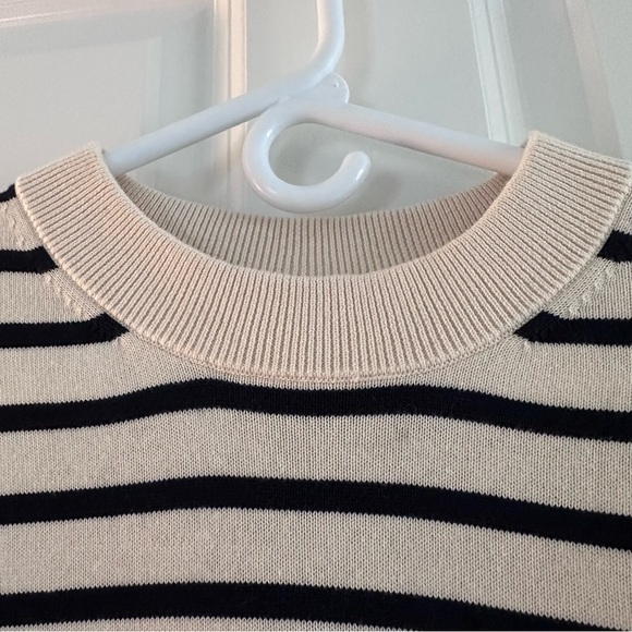 Petit Bateau stripped cotton top. - Picture 2 of 6